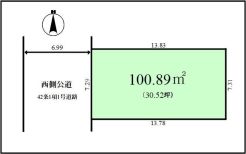 土地面積30坪超の整形地です。